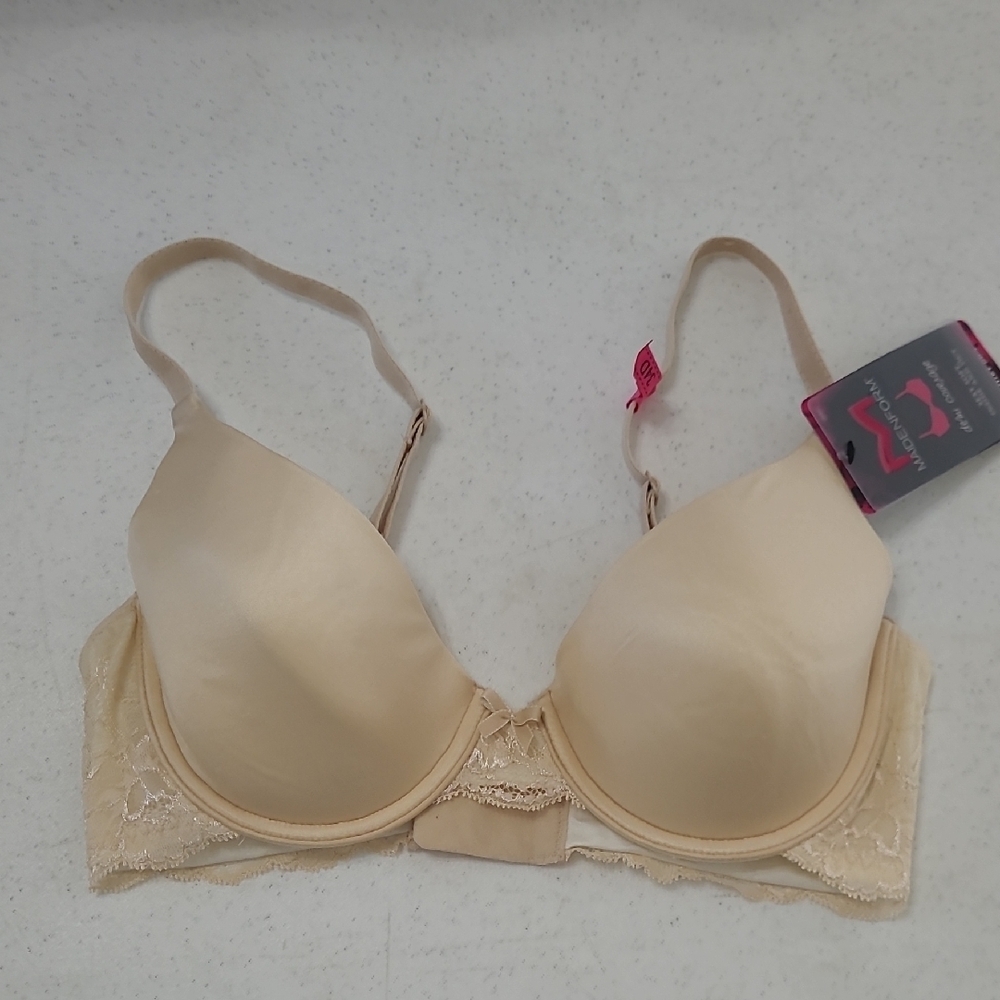 NWT Maidenform Cream Lace Underwire Demi Coverage Bra size 34D
